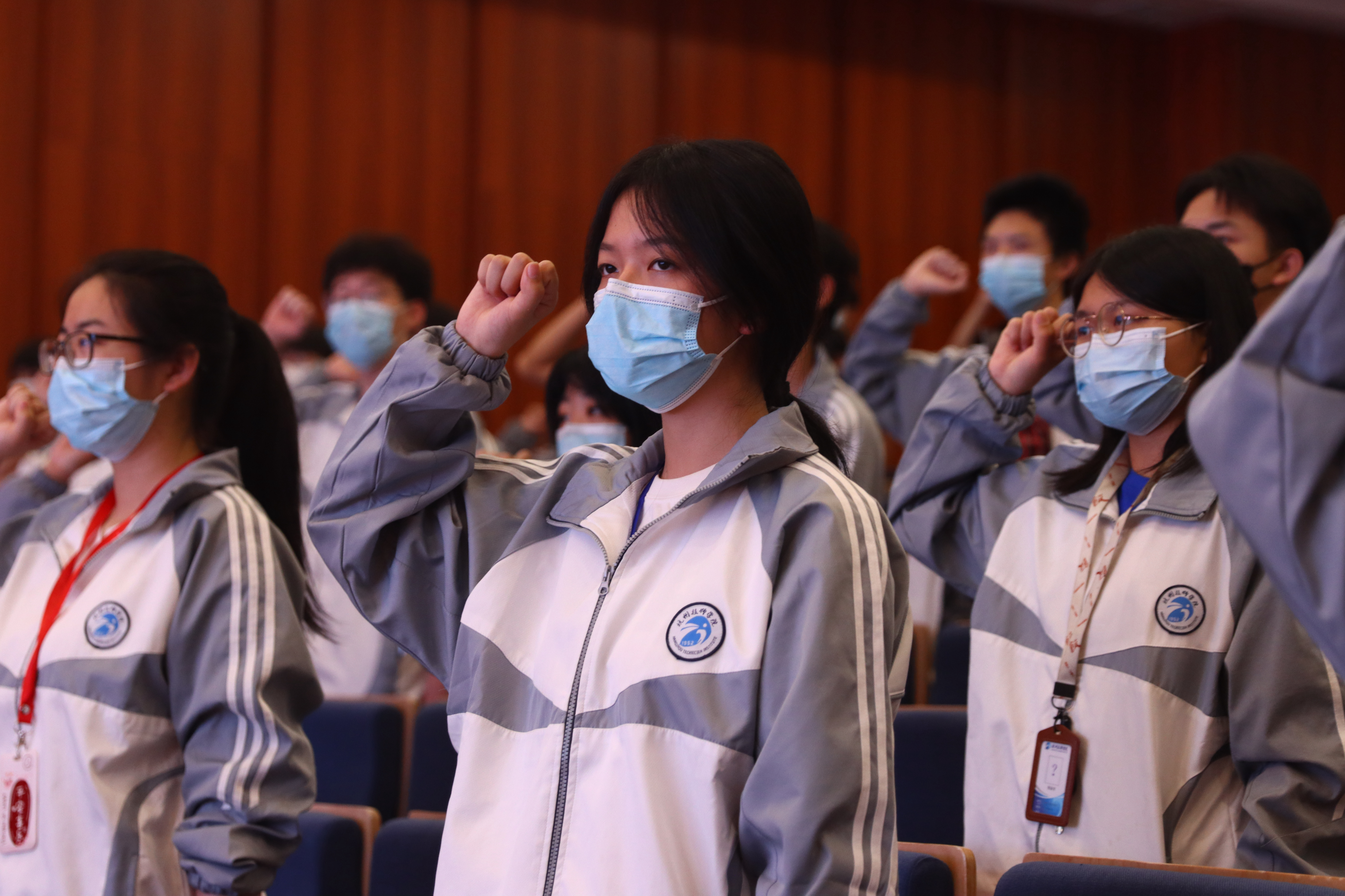 国家示范校 - 杭州技师学院